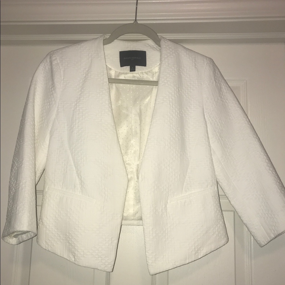 Banana Republic White Cropped Blazer